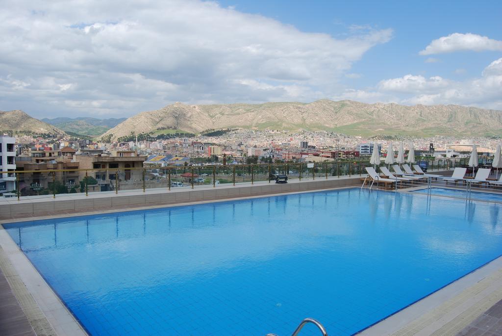 Hôtel Rixos Duhok Extérieur photo